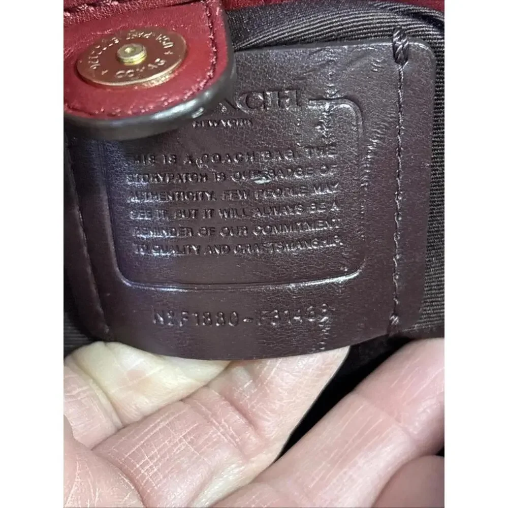 Coach Crocodile Leather Handbag Shoulder Bag Red‎ Beautiful